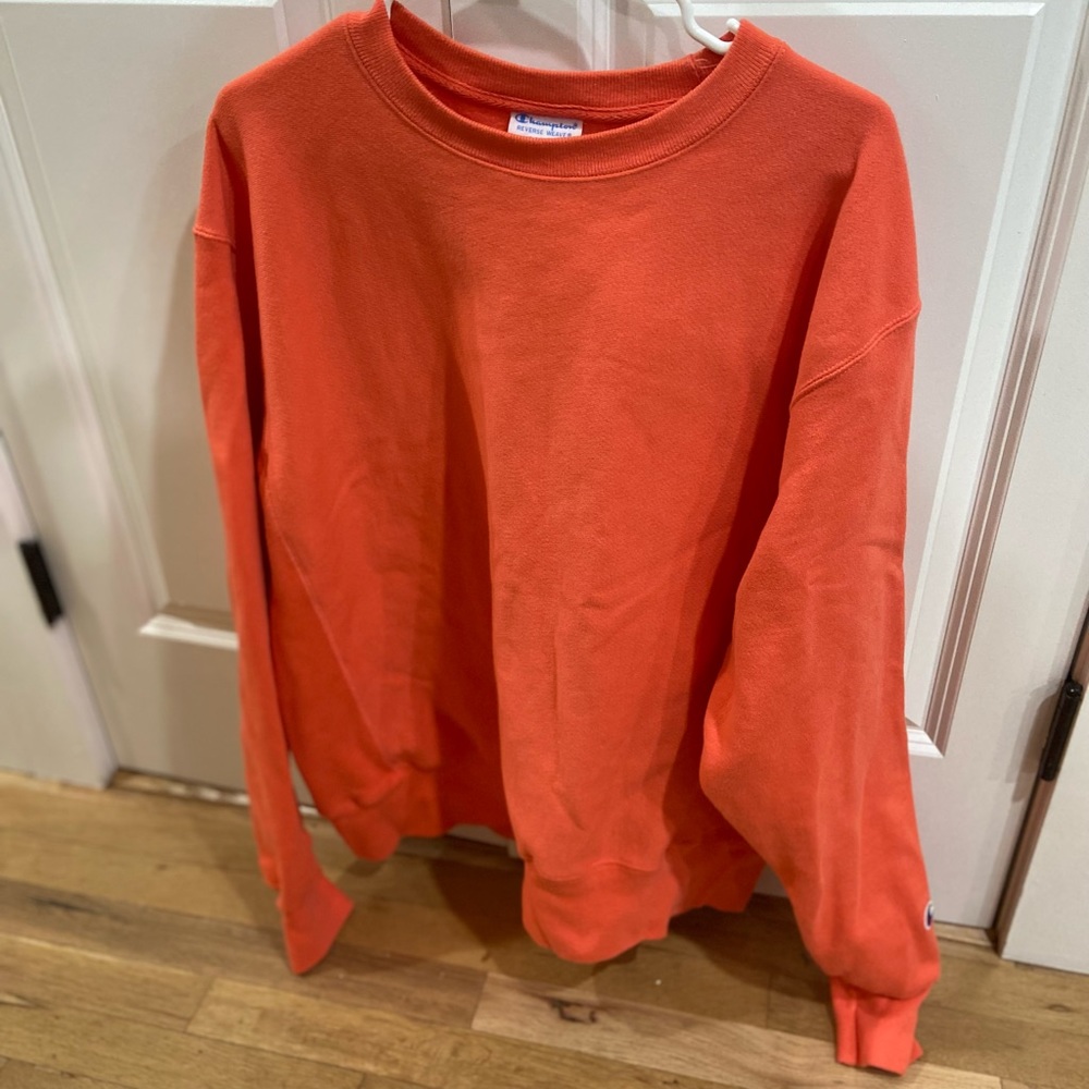 Champion Sweater 🔥🔥🔥